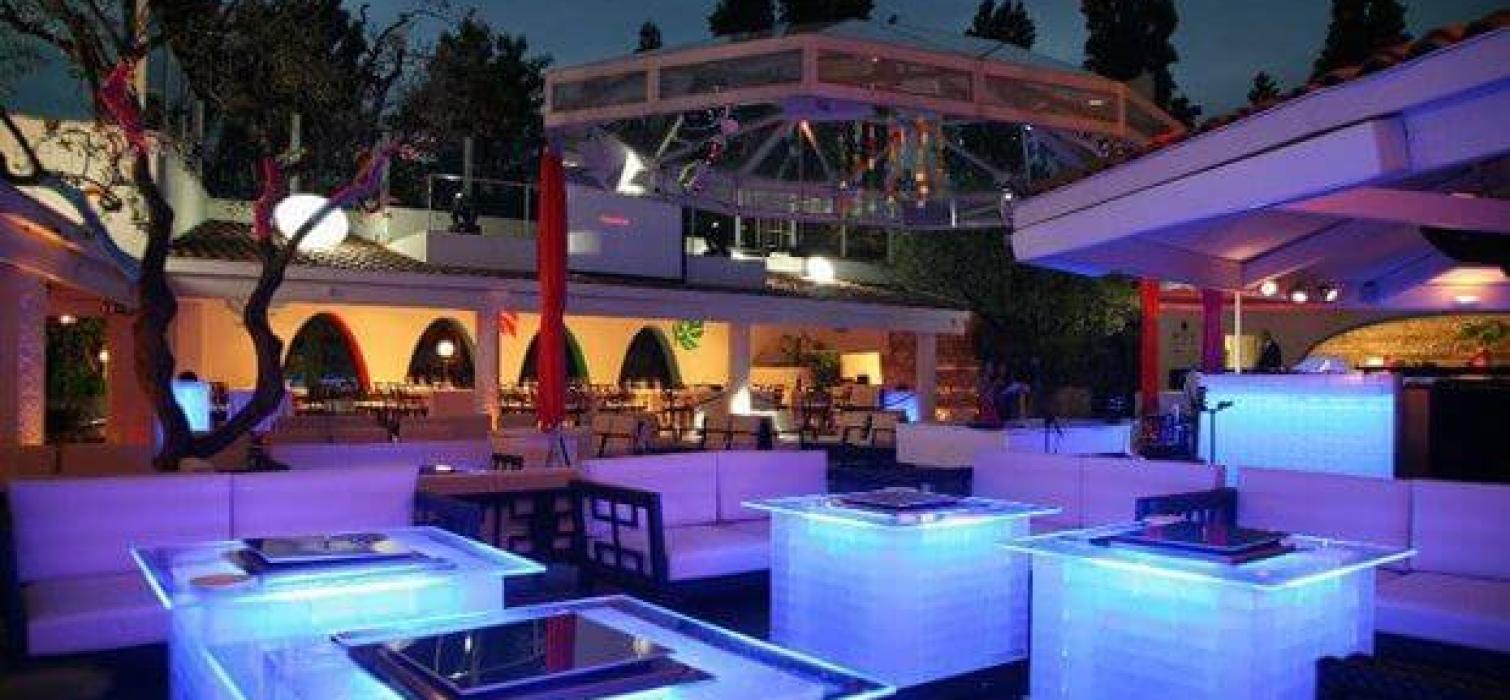 hboston it le-discoteche-romagnole-dove-ballare-fa-tendenza 014
