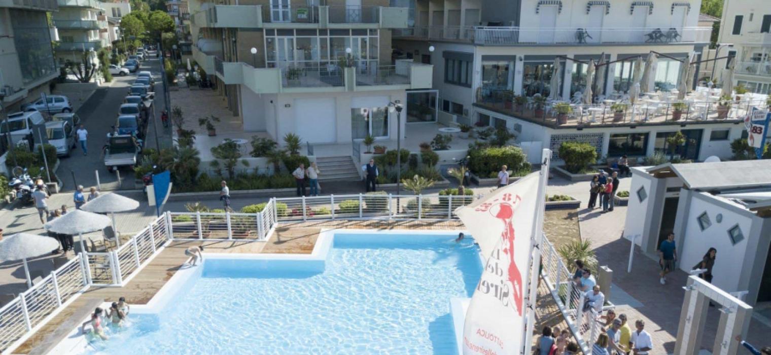 hboston it la-piscina-spiaggia 022